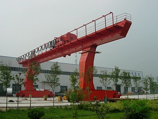 門式起重機(jī)